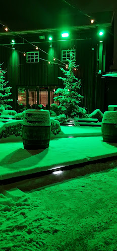 Opinii despre Olssons Brygga în Arvika - Gastronomi och hotellverksamhet