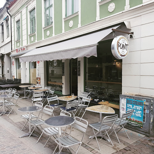 Cafe Point - Gastronomi och hotellverksamhet