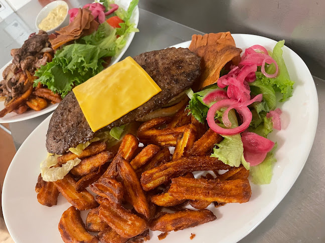 Blå Ängeln - Gastronomi och hotellverksamhet