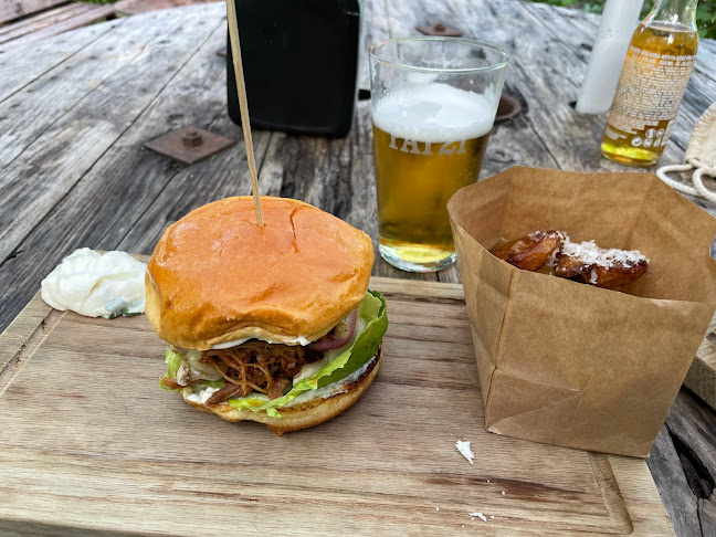 Falsterbovägen 51, 236 51 Höllviken