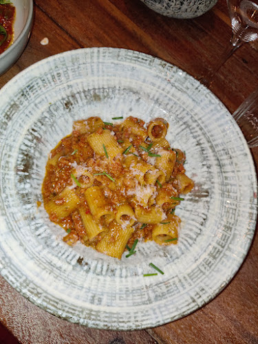 Opinii despre Enoteca Maglia în Göteborg - Gastronomi och hotellverksamhet