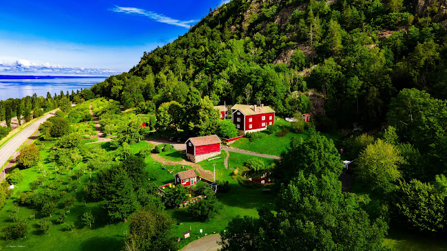 Opinii despre Bränneriet på Brunstorpsgård în Huskvarna - Gastronomi och hotellverksamhet