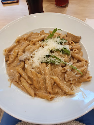 Basilica - Gastronomi och hotellverksamhet