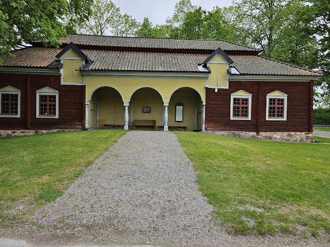 Stora Djulö Herrgård - Gastronomi och hotellverksamhet