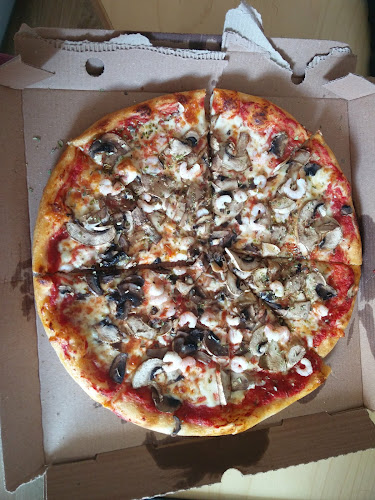 Orient Restaurang & Pizzeria Open Times