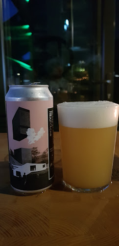 Bakgårn - Gastronomi och hotellverksamhet