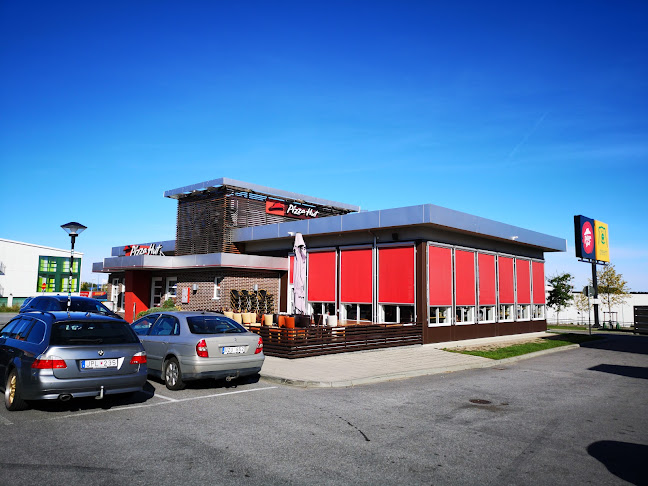 Pizza Hut Norrköping - Gastronomi och hotellverksamhet