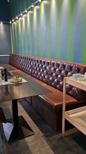 Opinii despre Köket Restaurang och Pizzeria în Örebro - Gastronomi och hotellverksamhet