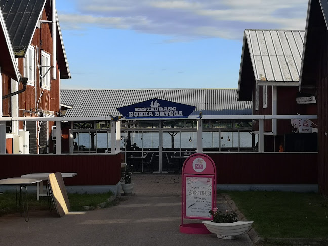 Restaurang Borka Brygga - Gastronomi och hotellverksamhet