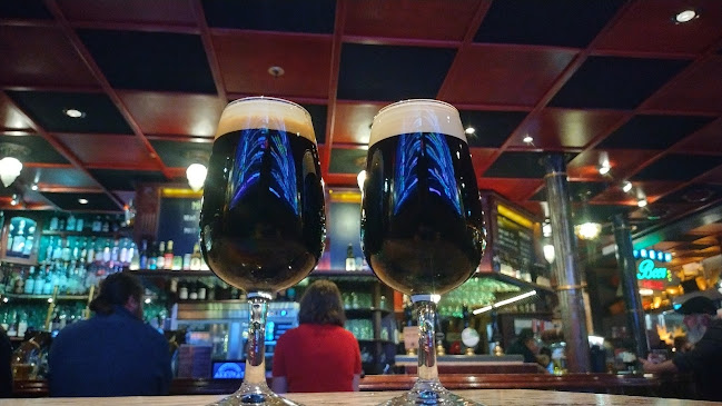 Opinii despre Akkurat Bar & Restaurang în Stockholm - Gastronomi och hotellverksamhet