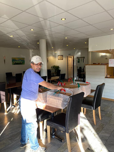 Opinii despre Staden Chili Pizzeria în Falköping - Gastronomi och hotellverksamhet