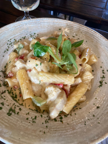 Opinii despre Oliver Twist în Nyköping - Gastronomi och hotellverksamhet