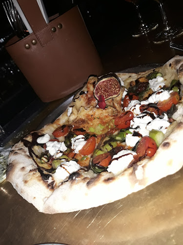 La Madrina - Gastronomi och hotellverksamhet