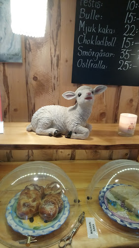 Opinii despre Ängby Gårdsbutik och Café în Björkvik - Gastronomi och hotellverksamhet