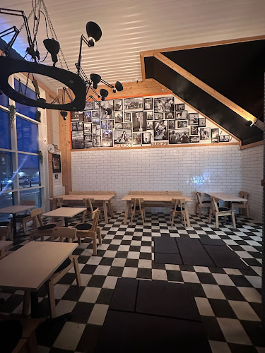 Traversgatan 23, 721 38 Västerås