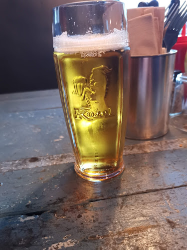 DINÉ Burgers Phone number