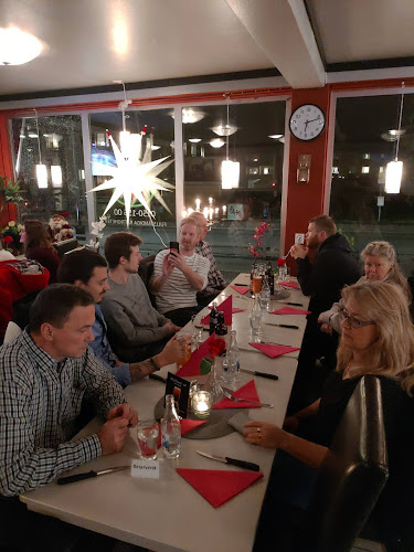 Restaurang Pappa Ninmari Katrineholm - Gastronomi och hotellverksamhet