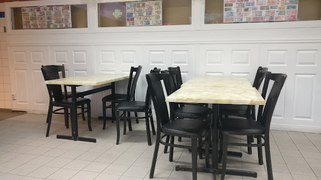 TOMMYSPIZZERIA TORSLANDA TORG - Gastronomi och hotellverksamhet