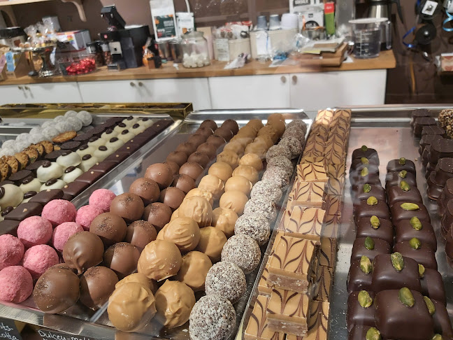 Waxholms Choklad AB - Gastronomi och hotellverksamhet