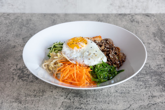 Umi Sushi - Gastronomi och hotellverksamhet