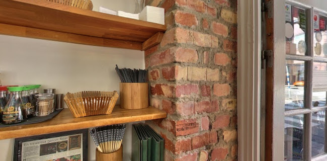 Comentarii opinii despre Mamadou