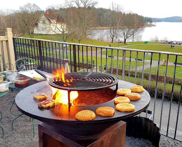 Opinii despre Nice Valley - Kristinahuset în Sköndal - Gastronomi och hotellverksamhet