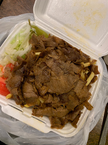 Pizzeria Catarina - Gastronomi och hotellverksamhet