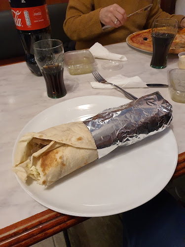 Pizzeria Torino och - Gastronomi och hotellverksamhet