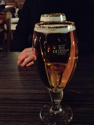 Lollis Restaurant & Bar Phone number