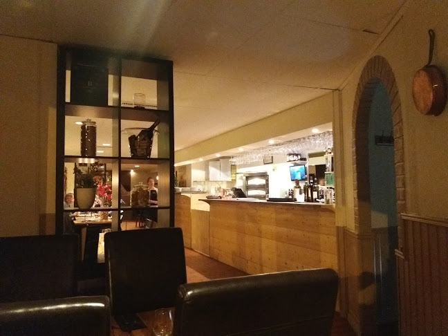 Opinii despre Trattoria Alberobello AB în Stenungsund - Gastronomi och hotellverksamhet