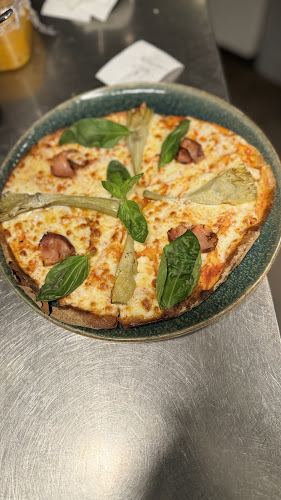 Dryck Vinbar - Gastronomi och hotellverksamhet