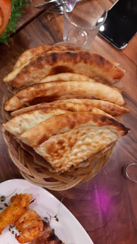 Comments and reviews of JALVI Indian Food