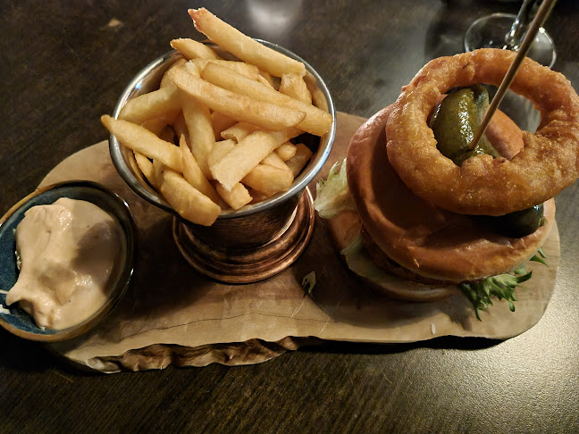 Opinii despre Puben Uppsala în Uppsala - Gastronomi och hotellverksamhet