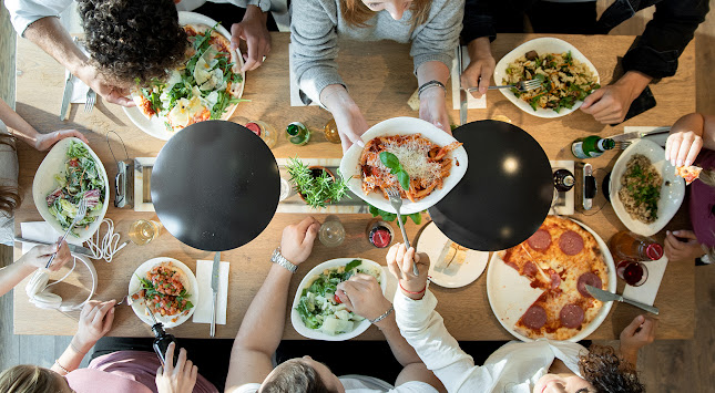 Opinii despre Vapiano Stureplan în Stockholm - Gastronomi och hotellverksamhet