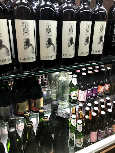 Comments and reviews of THE ITALIAN COUSINS