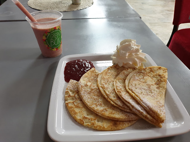 Simon's Café - Gastronomi och hotellverksamhet