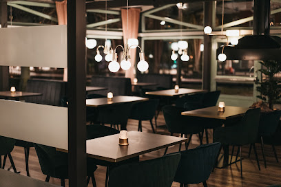 Twin City - Dinner & Drinks