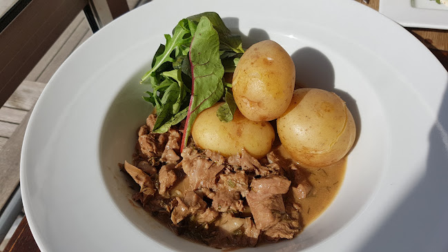 Opinii despre Mölle Expressen Restaurang în Helsingborg - Gastronomi och hotellverksamhet