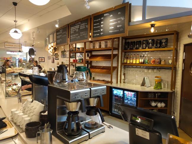 Opinii despre Paus kök & café în Norrköping - Gastronomi och hotellverksamhet