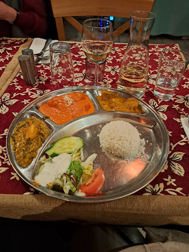 Holy Cow - Gastronomi och hotellverksamhet