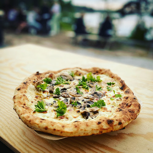 Opinii despre Lorres Pizza în Nyköping - Gastronomi och hotellverksamhet