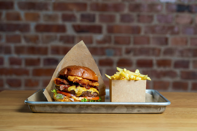 Opinii despre Flott Gatukök în Linköping - Gastronomi och hotellverksamhet