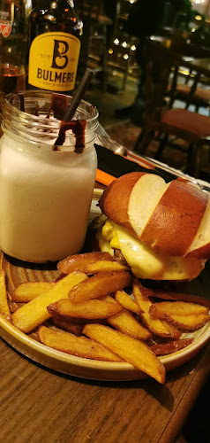 Opinii despre The Bishops Arms în Skövde - Gastronomi och hotellverksamhet