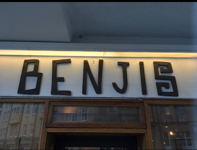 Opinii despre Benji's Restaurang & Bar în Stockholm - Gastronomi och hotellverksamhet