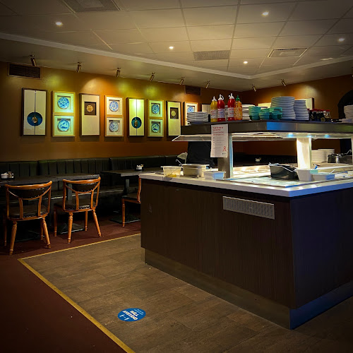 Restaurang Yin & Sushi Open Times