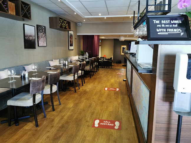 Restaurang Vänner & Vin i Motala Phone number