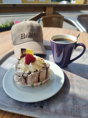 Opinii despre AB Lilla Bageriet în Lycksele - Gastronomi och hotellverksamhet