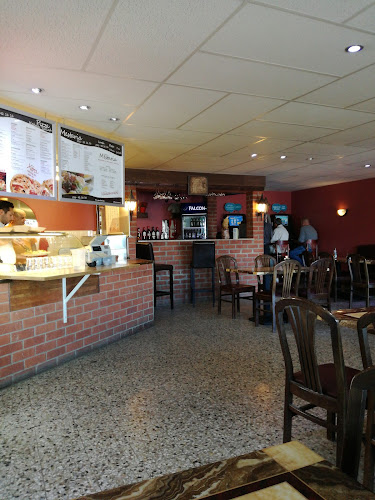 Mestaria pizzeria, rest. & pub - Gastronomi och hotellverksamhet