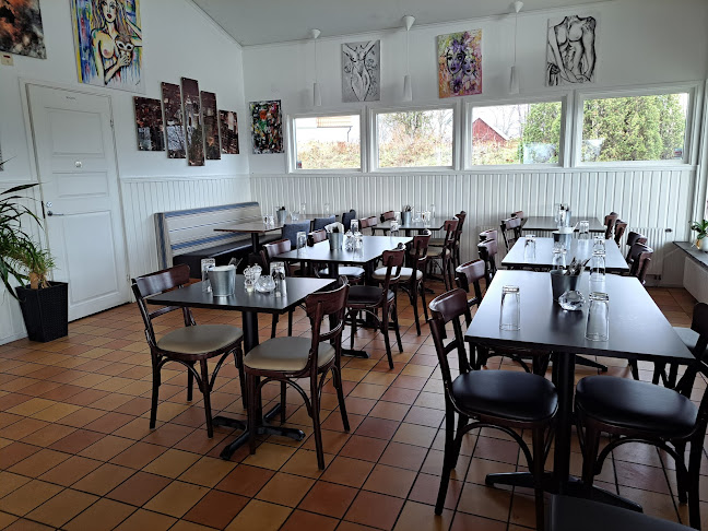 Opinii despre Shwan grill & bar în Timmernabben - Gastronomi och hotellverksamhet