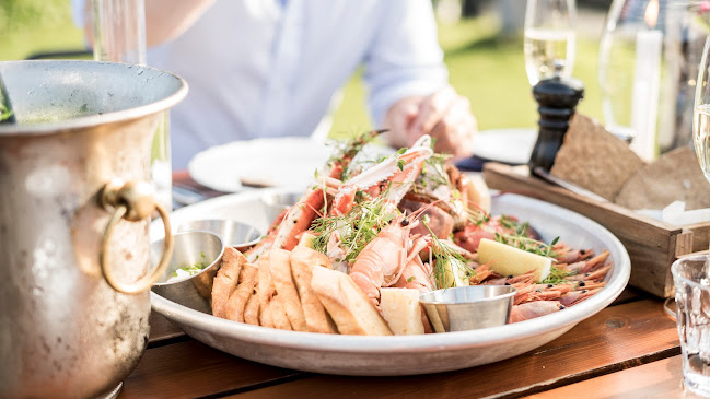 Restaurang Fina Fisken Phone number